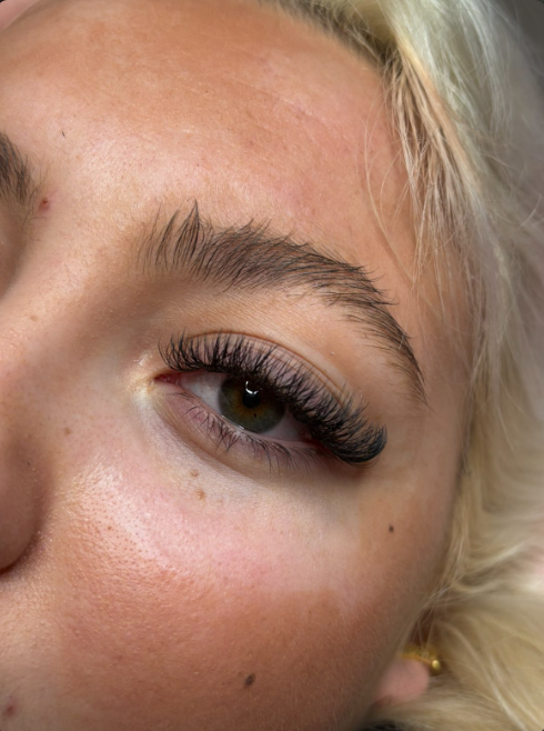 Lash extensions i Aarhus